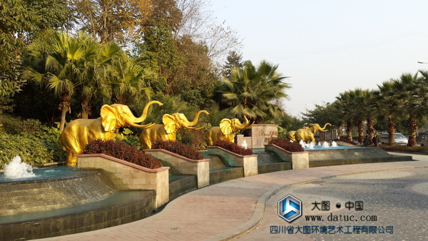 四川成都华阳月光湖大象动物雕塑